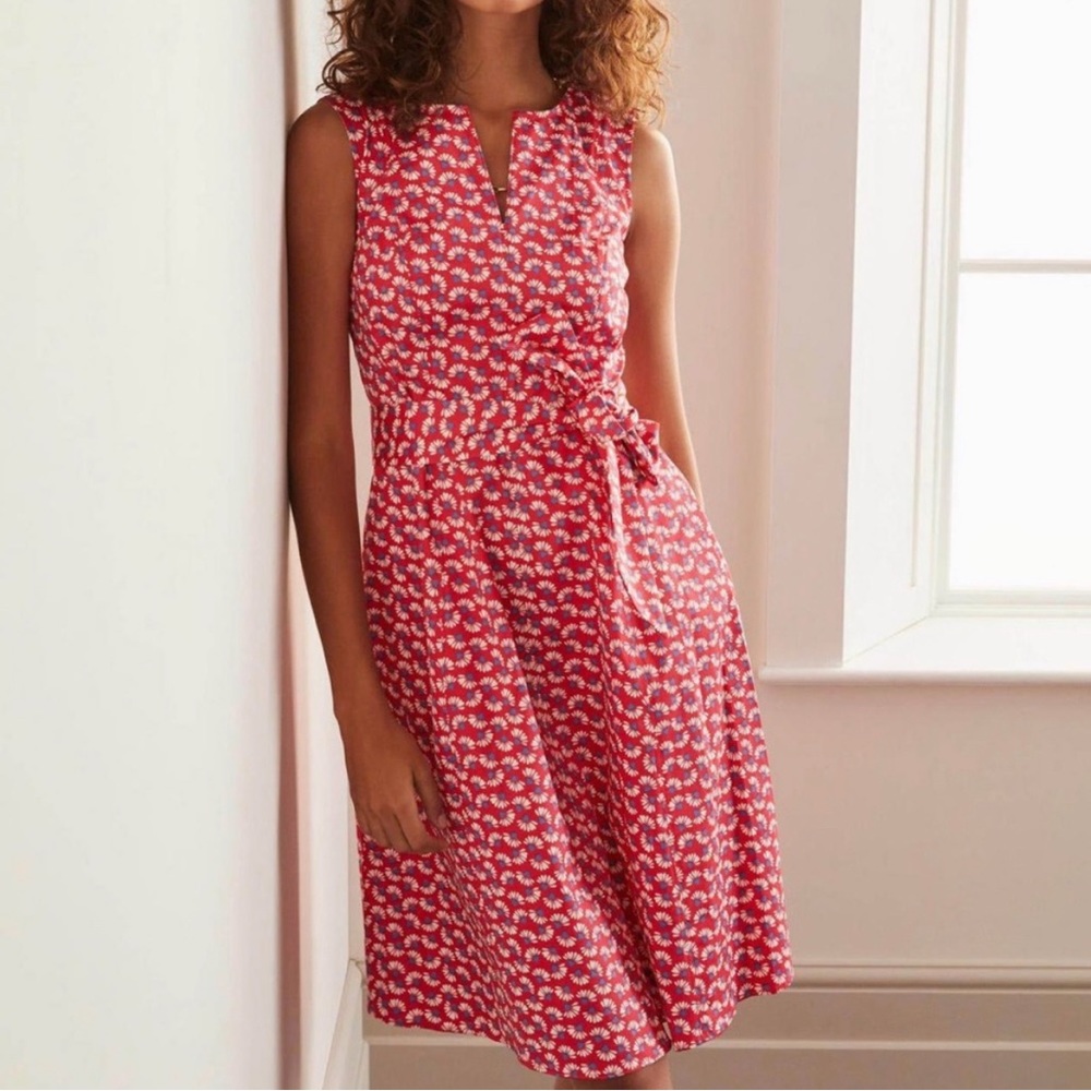 Boden Mischa Red Daisy Petals Printed Belted Fit and Flare Dress 12 Petite